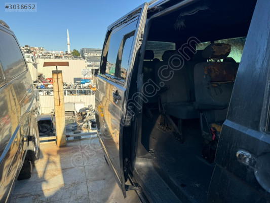 VOLKSWAGEN CARAVELLA T6 ÇIKMA SÜRGÜLÜ KAPI ELEKTRİKLİ