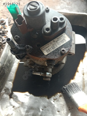 Renault mazot pompası kod 8200057225