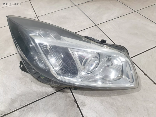 OPEL INSIGNIA ÇIKMA ORJİNAL SAĞ - SOL FAR