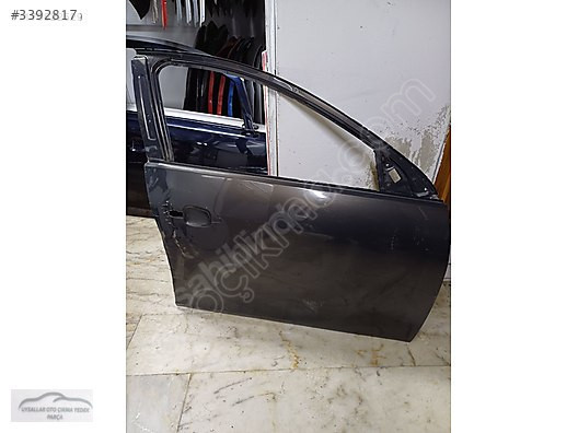 Opel Insignia çıkma orijinal sağ ön kapı