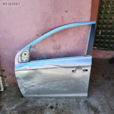 Hyundai i20 sol ön kapı orjinal