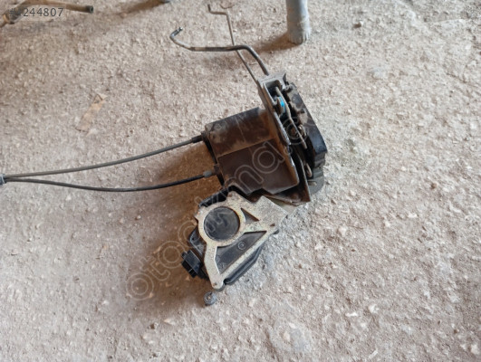 Hyundai Accent Era Sol ön kapı kilidi 81310-1E000