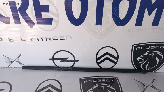 Citroen C4 X Dış Cam Sıyırıcı Fitili Sol Ön 98306188xt