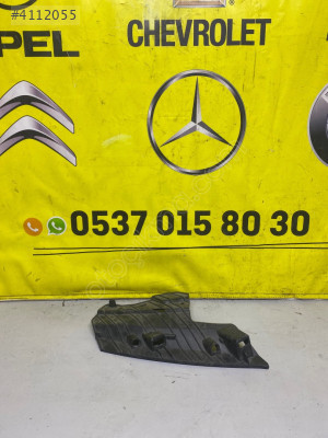 Peugeot 508 R8 Sağ Far Braketi