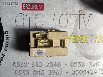 91951-1J030/JB3 HYUNDAİ İ20 Orijinal Çıkma Sigorta Kutusu