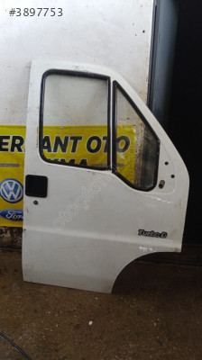 Fiat Ducato eski model sağ ön kapı