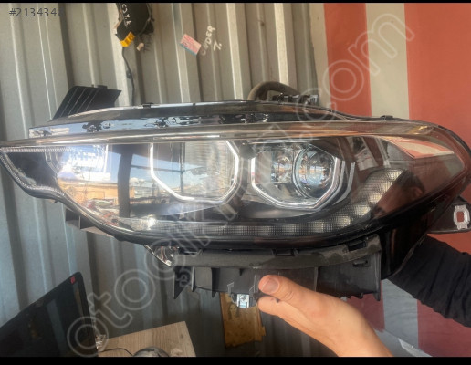 Fiat Egea sol ön far lambası letli