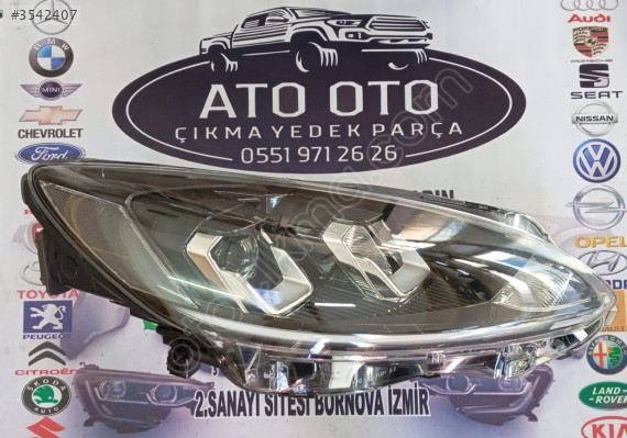 FORD KUGA ORJİNAL ÇIKMA SAĞ FAR