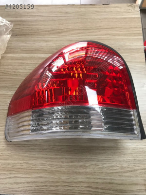 STOP LAMBASI KIRMIZI BEYAZ SANTAFE 04-05 SAĞ