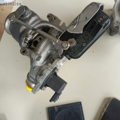Dacia Duster 1.0 TCE Turbo - Renault Clio/Sandero/Jogger Parçala
