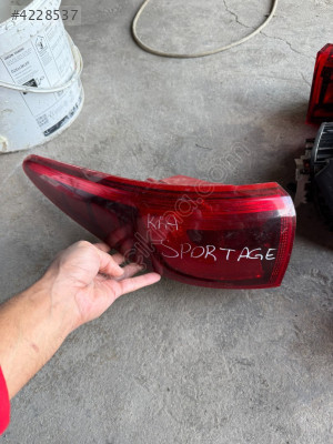 KİA SPORTAGE SOL ARKA DIŞ STOP ÇIKMA ORJİNAL