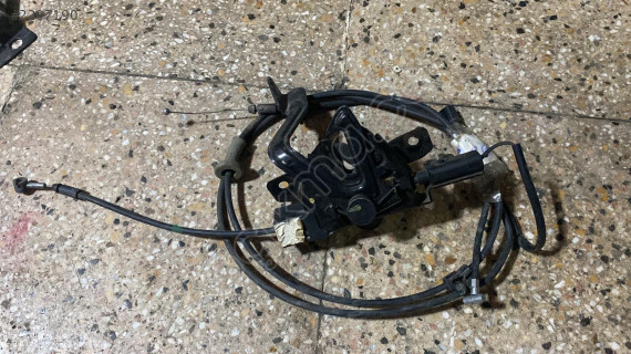 2014 HYUNDAİ i20 MOTOR KAPUT KİLİDİ VE HALAT ORJ ÇIKMA