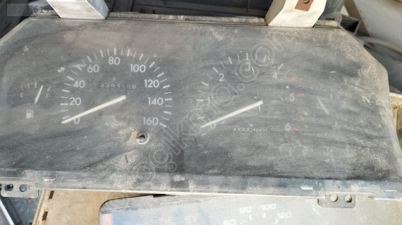 Hyundai H100 kilometre saati