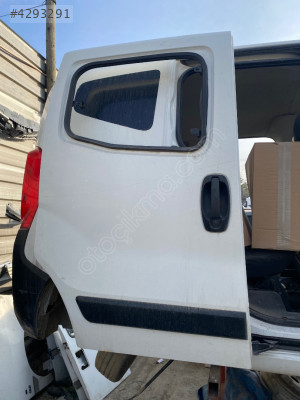 Citroën Nemo sağ arka kapı sürgülü