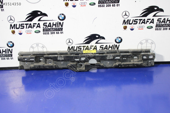 BMW 5 SERİ G30 SAĞ ÖN EŞİK BRAKETİ 7387344