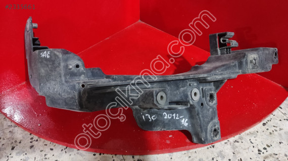 HYUNDAİ İ30 SAĞ ÖN FAR BRAKETİ 2012 2016