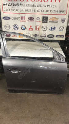 2010-2015 RENAULT MEGANE 3 HB SAĞ ÖN KAPI