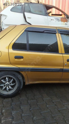citroen saxo sağ arka kapı