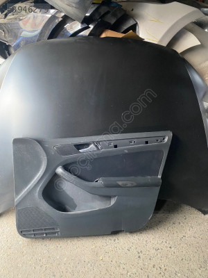 VW JETTA SAĞ ÖN KAPI DÖŞEMESİ 2011-2018