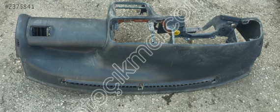 FORD ESCORT GÖĞÜS TORPİDO 1996 - 2000 ÇIKMA YEDEK PARÇA