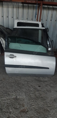 FİAT STİLO SAĞ ÖN KAPI ORJİNAL ÇIKMA DOLU