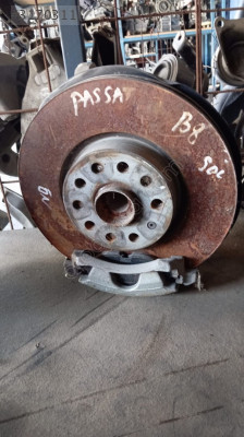 VW PASSAT B8 SOL ÖN TAŞIYICI OTO FEDAİ