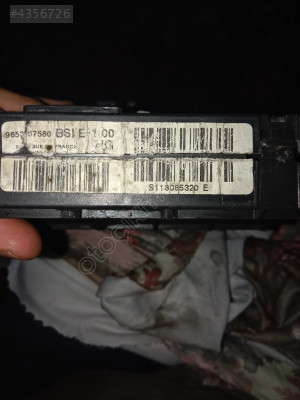 Peugeot 206 Peugeot 307 sigorta kutusu kod S113085320