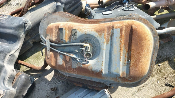 Renault 11 flash benzin deposu