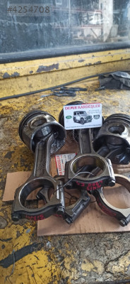 Mitsubishi L200 Euro 6 piston kolu