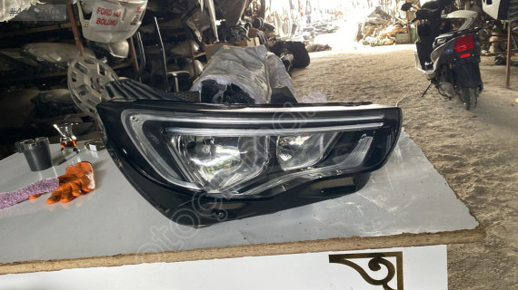 Opel grandlland 2021 model sag far