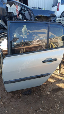 Megane 2 sol arka kapı. Hatasız.