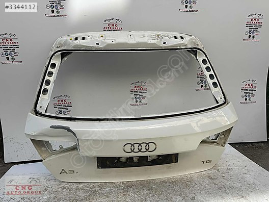 Audi a3 bagaj kapağı