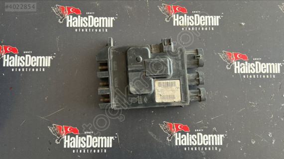 RENAULT SCENİC 1.5 SİGORTA KUTUSU 243600011R