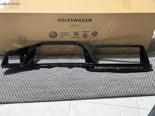 5H1857211B VW golf 8 gösterge ve multimedya ekran çerçevesi