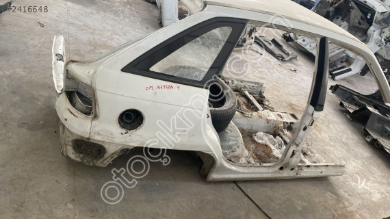 OPEL ASTRA F SAĞ ARKA KESME ÇAMURLUK OTO FEDAİ