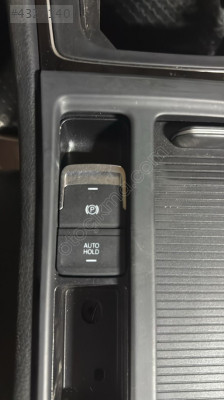 2020 VW GOLF ÇIKMA ORJİNAL EL FREN DÜĞMESİ YEDEK PARÇALARI