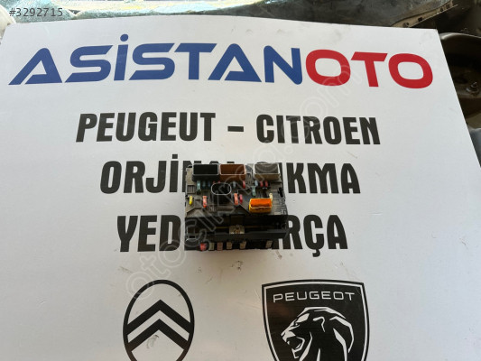 Peugeot 207 l11 sigorta kutusu