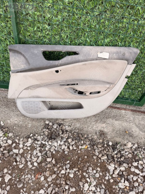 Citroën C5 sağ arka kapı döşemesi