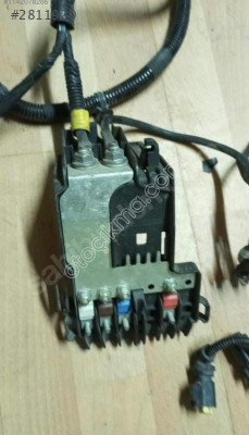 Berlingo akü sigorta tablası