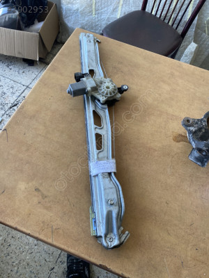 Ford transit sol ön kapı cam krikosu çıkma orijinal