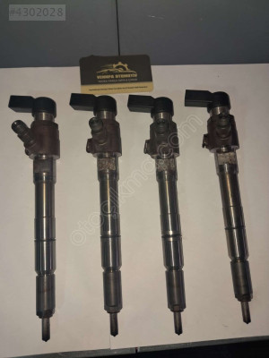 Caddy Jetta Polo CAY Enjektör 03L130277B ORJİNAL