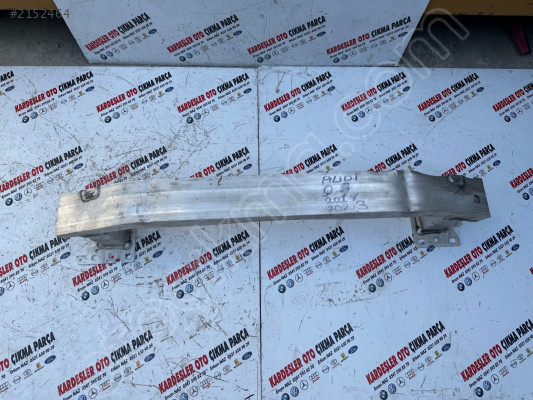 Audi Q3 ön tampon demiri