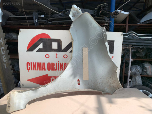 Nissan micra sağ ön çamurluk