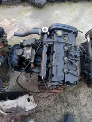 2001 Chrysler PT Cruiser 2.4L motor