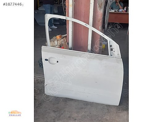 VW Polo Sağ Ön Kapı - Ünallar Oto Yedek Parça Çıkma