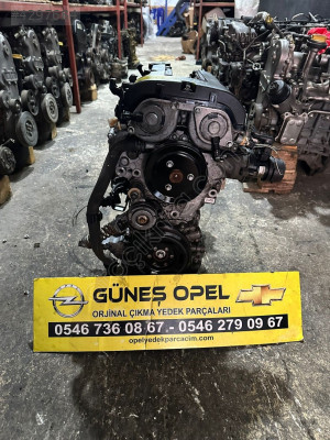 OPEL CORSA D 1.4 A14XER MOTOR ÇIKMA ORJİNAL GM
