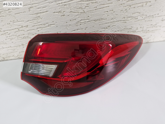 OPEL ASTRA J SEDAN SAĞ ARKA DIŞ STOP LAMBASI SIFIR 2014-2020