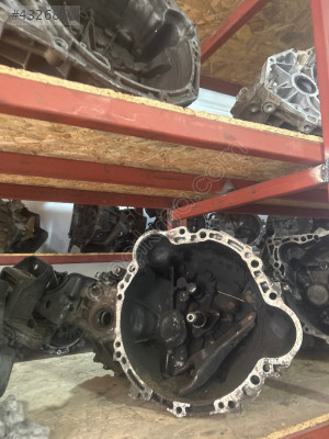 TOYATA COROLLA 1.6 5İLERİ MANUEL ŞANZIMAN ÇIKMA ORJİNAL  101 KASA