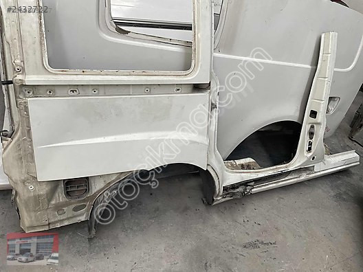 Fiat Doblo 2004 model sağ çamurluk yan saçı