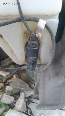 Focus 1 silecek fıskiye motoru çıkma